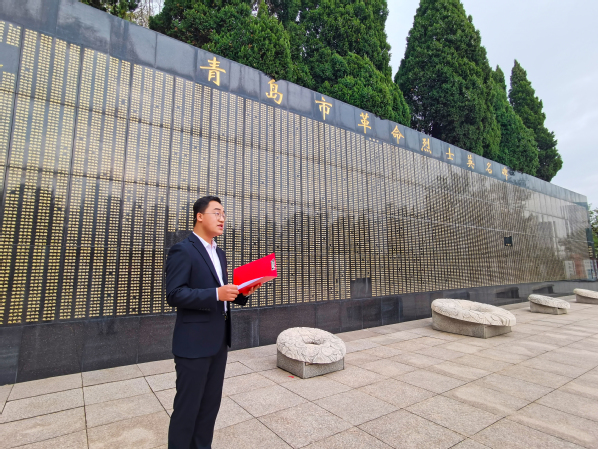 油气田化学研究生第一党支部、第五党支部联合开展主题党日活动 吴博轩摄